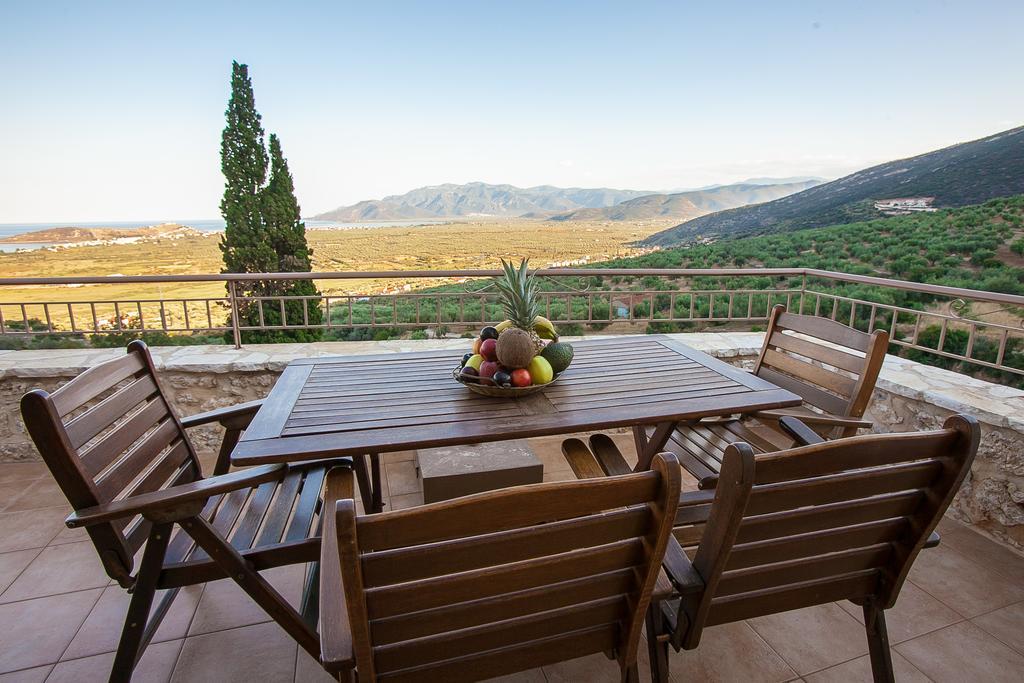 Anigraia Aparthotel 3*