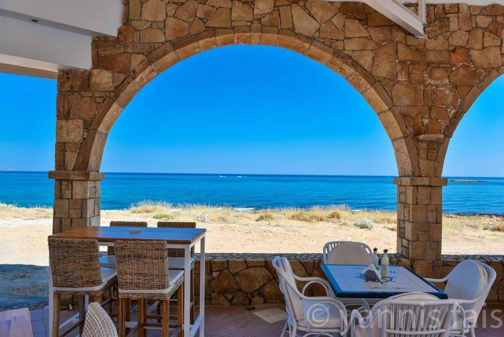 Pyrgos Blue Aparthotel 3*