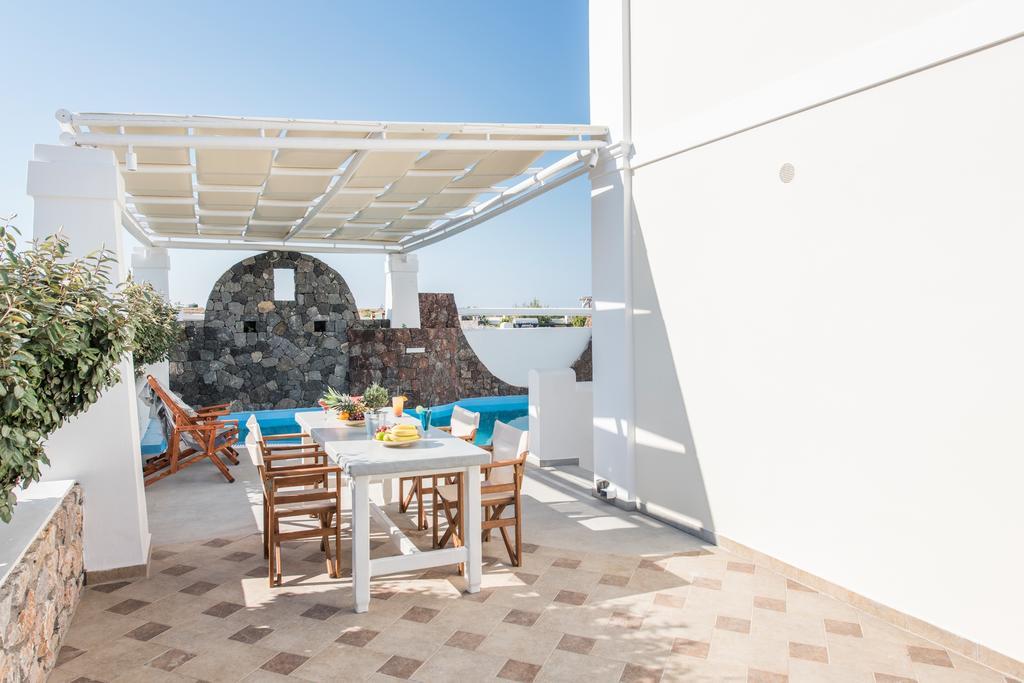 Secret Earth - Santorini Kamari (Santorini)