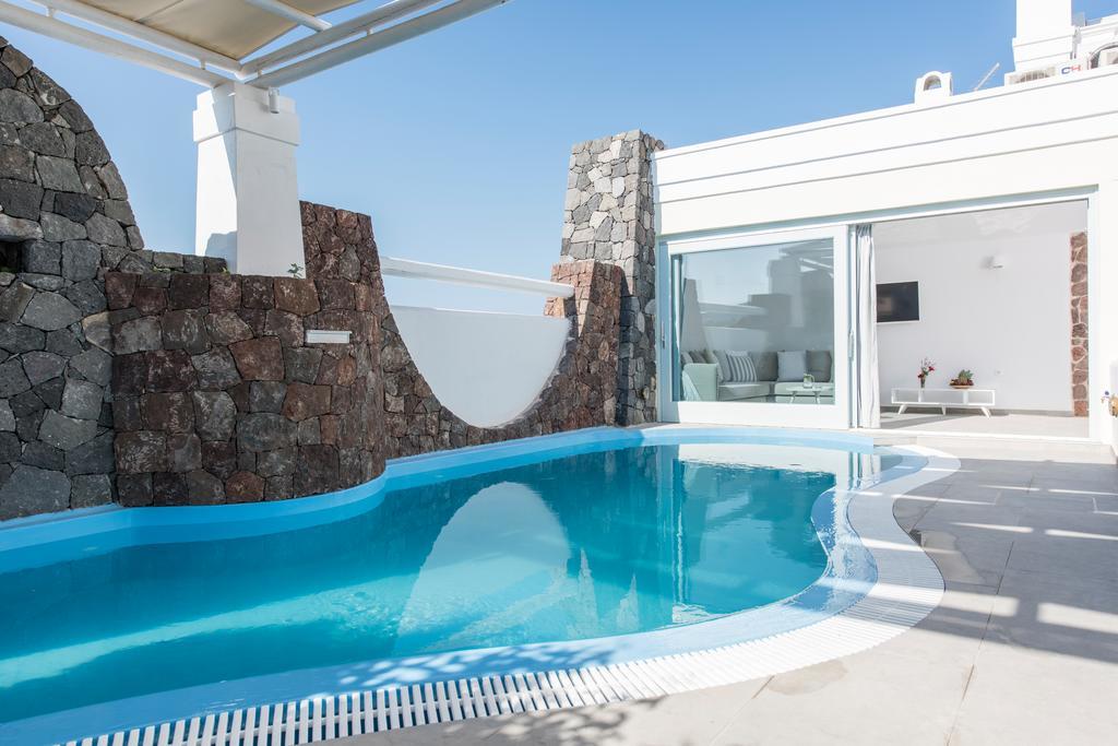 Villa Secret Earth - Santorini Kamari (Santorini)