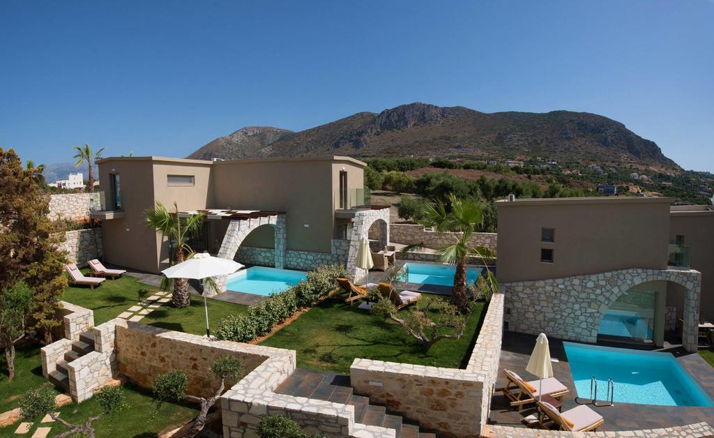 Diamond Village & Hotel