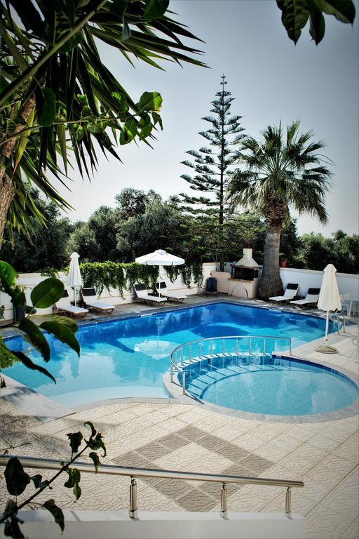 Aparthotel Balito 3*
