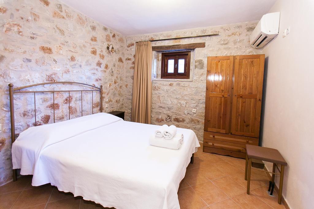 Anigraia Aparthotel Paralio Astros