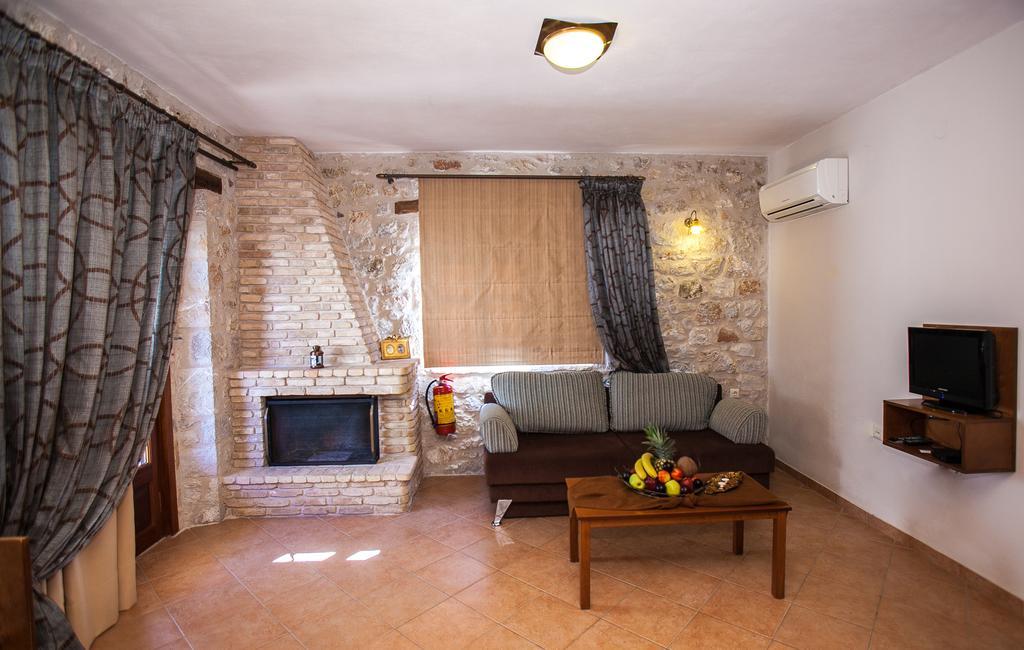 Aparthotel Anigraia