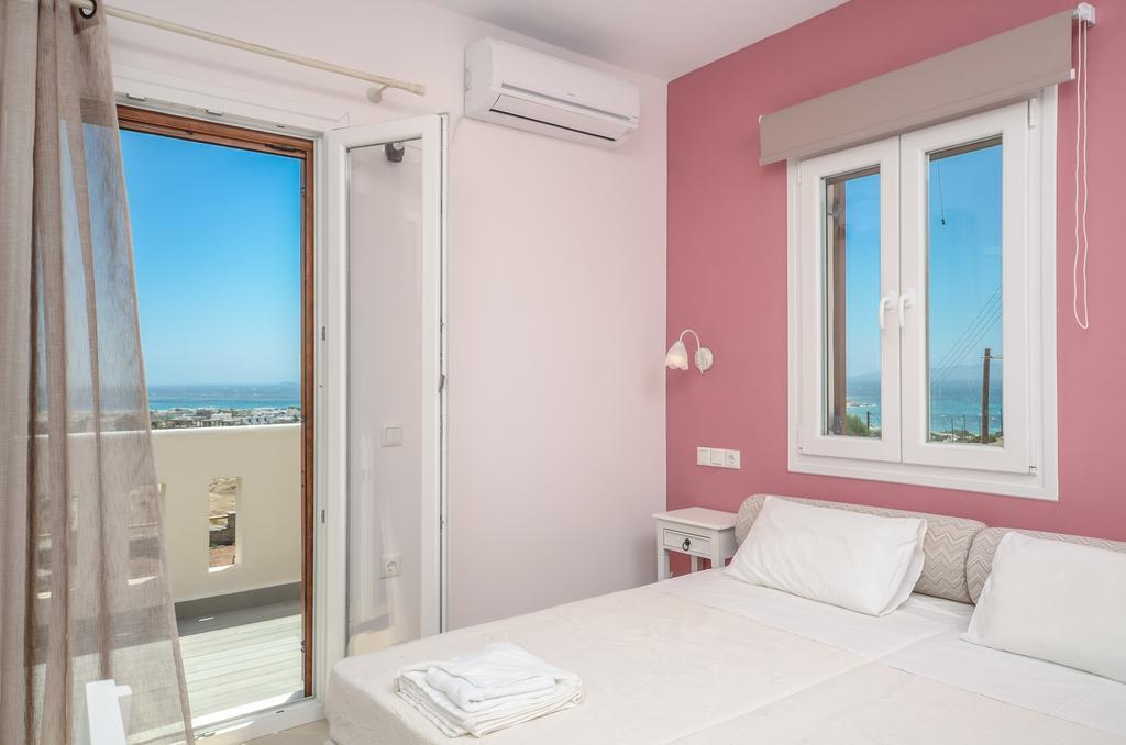 Naxos Luxury