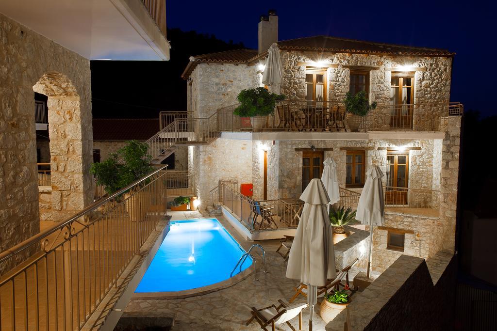 Anigraia Aparthotel