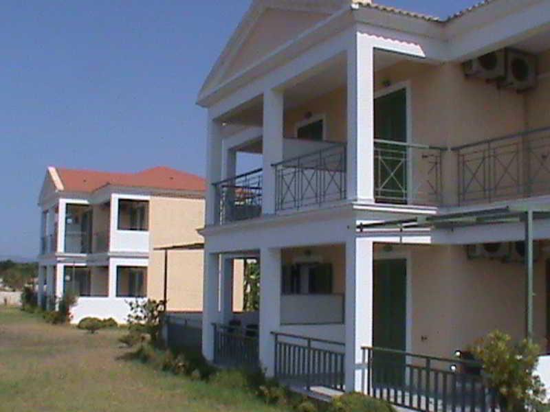 Grey Rocks Minia