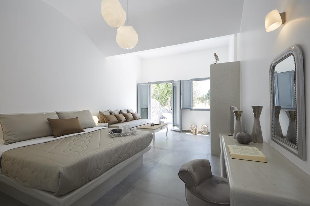 Amara Santorini Kamari (Santorini)