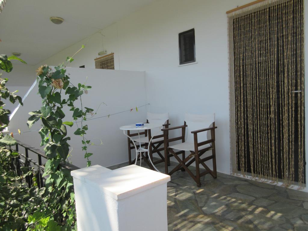 Meroi - Adults Friendly Guest house