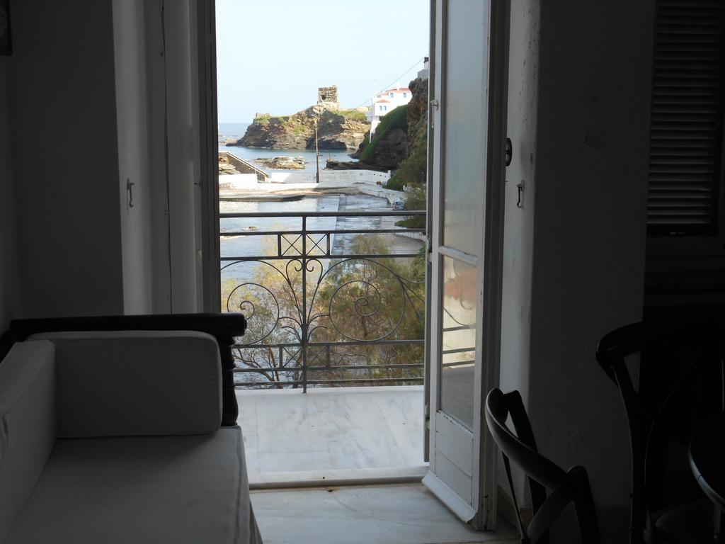 Apartment Mansion At Chora In *