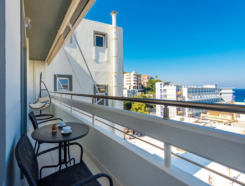 Sea And The Apartment