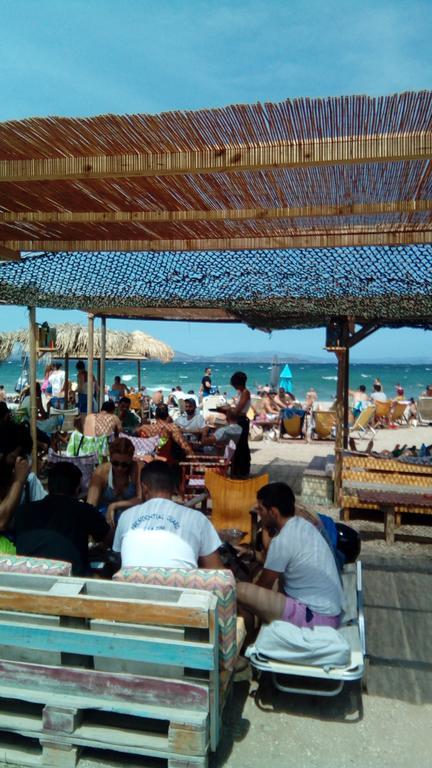 North East Athens Beach Apartment