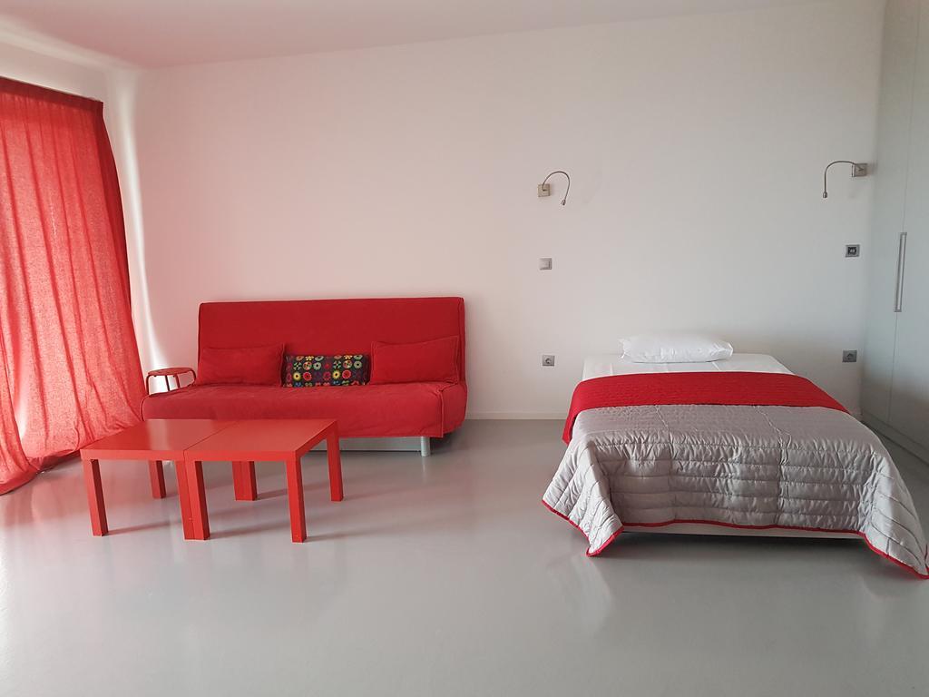 Villa Red Grey Sea View
