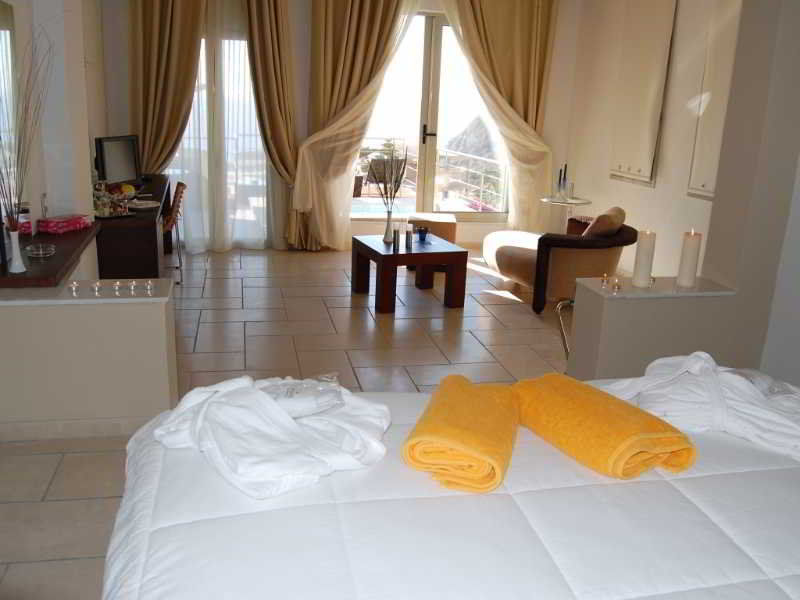 Hotel Antinea & 4*