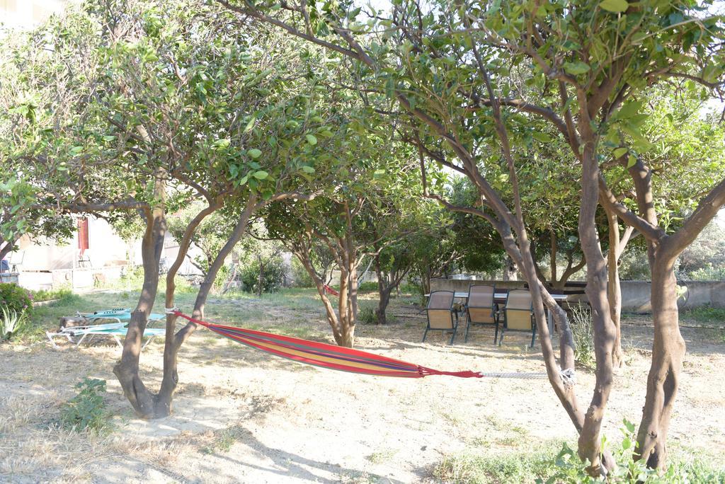 Antonis Apts, Physio Fitness Retreats * Plakias