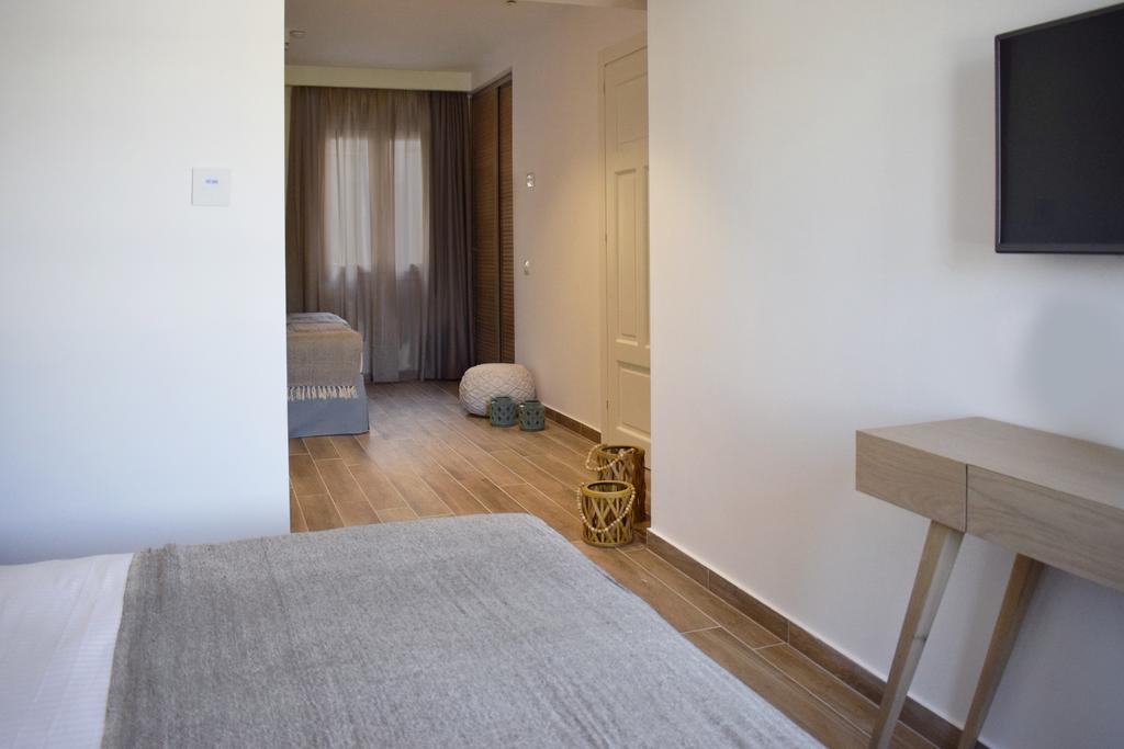 Hotel Meltemi 3*