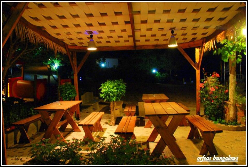 Orfeas Bungalows *