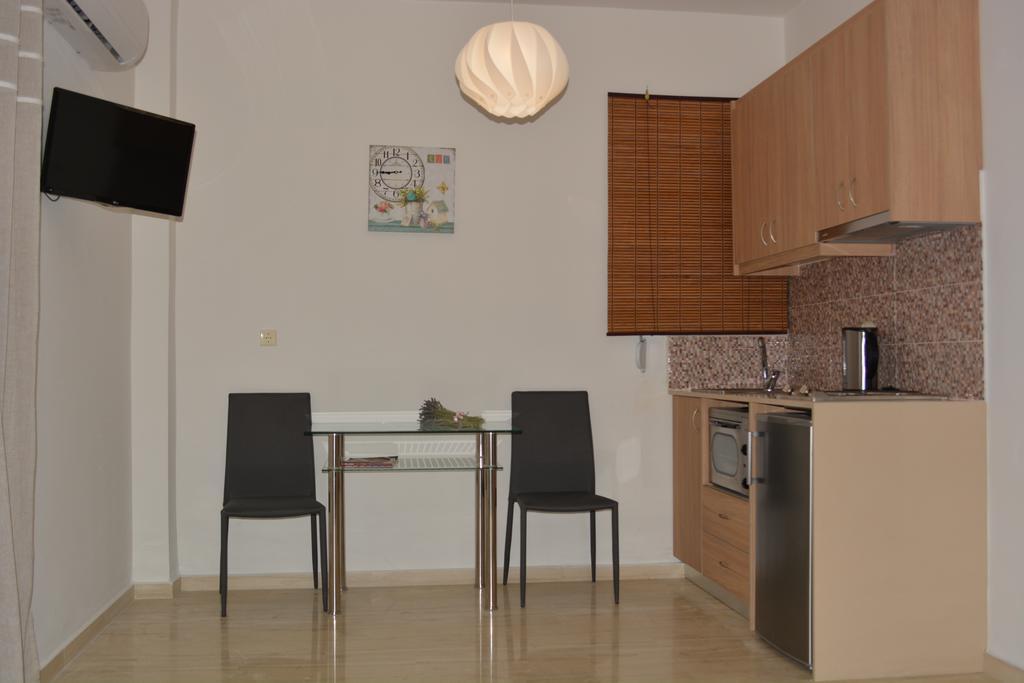 Thegaia Apartment *