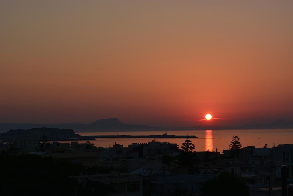 Thegaia Apartment *
