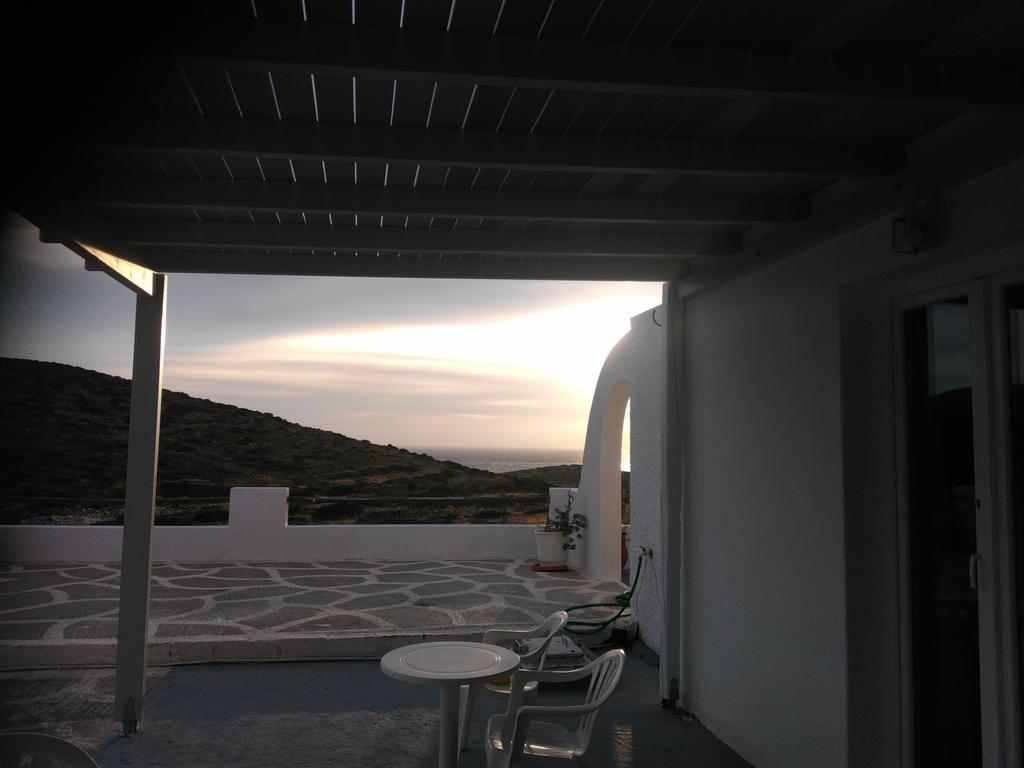 Sunset * Irakleia (Naxos)