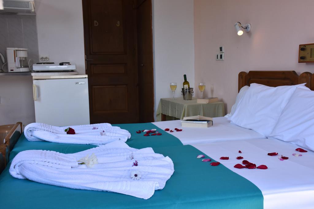Orfeas Bungalows Apartment Mithymna