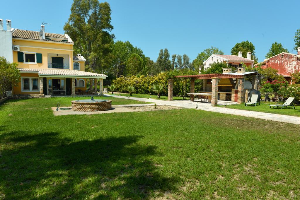 Holiday home Antonia Beachfront Lefkimmi (Corfu)