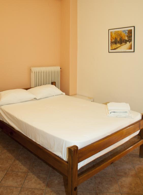 Stavrodromi Hotel
