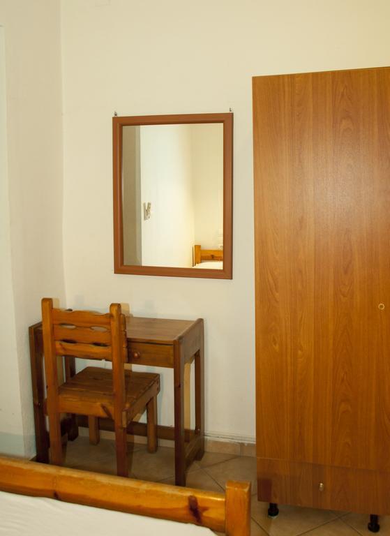 Hotel Stavrodromi *