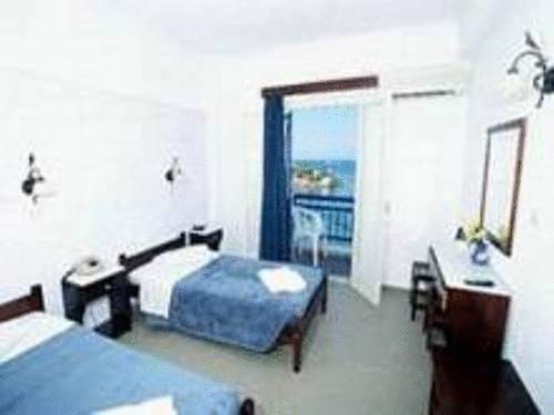 Nikolas Hotel 3*
