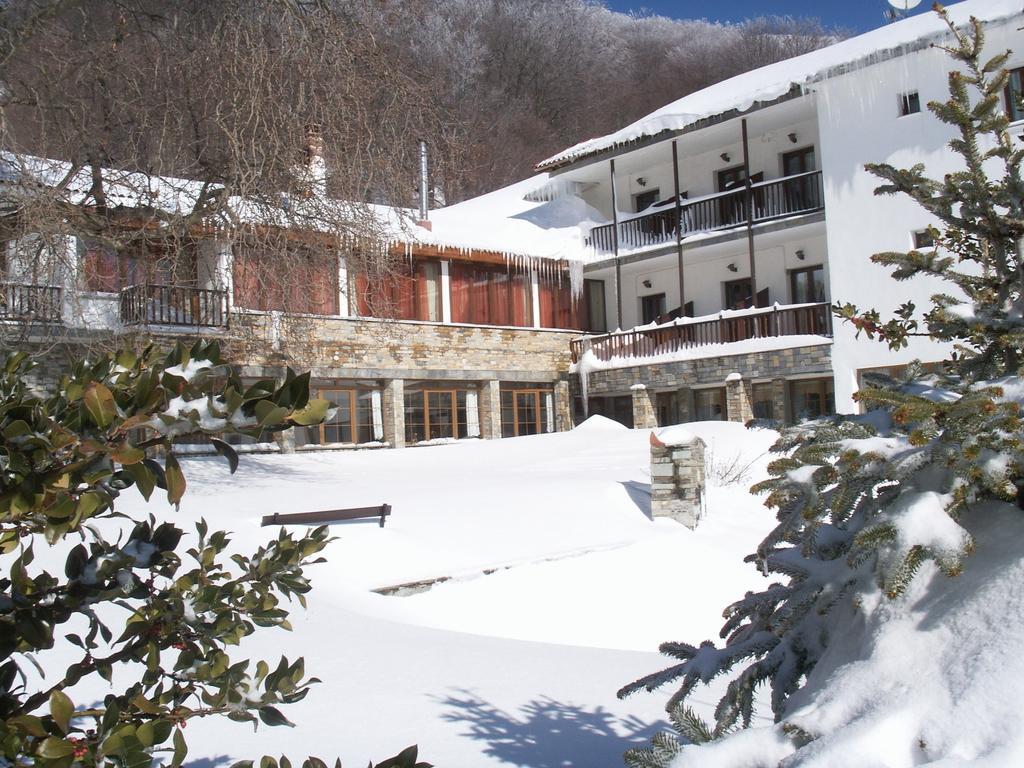 Manthos Mountain & 4*