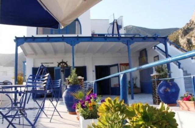 Onar & 2* Perissa (Santorini)