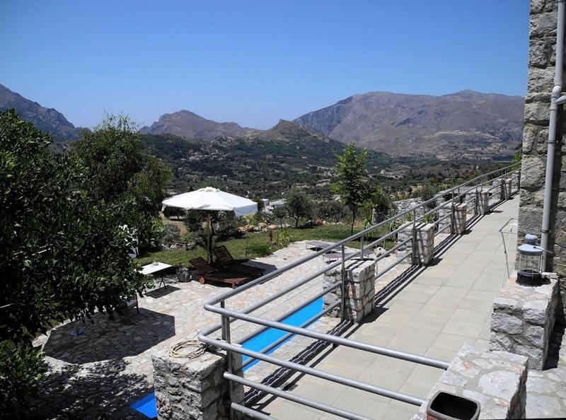 Aoritis Villas Lampini