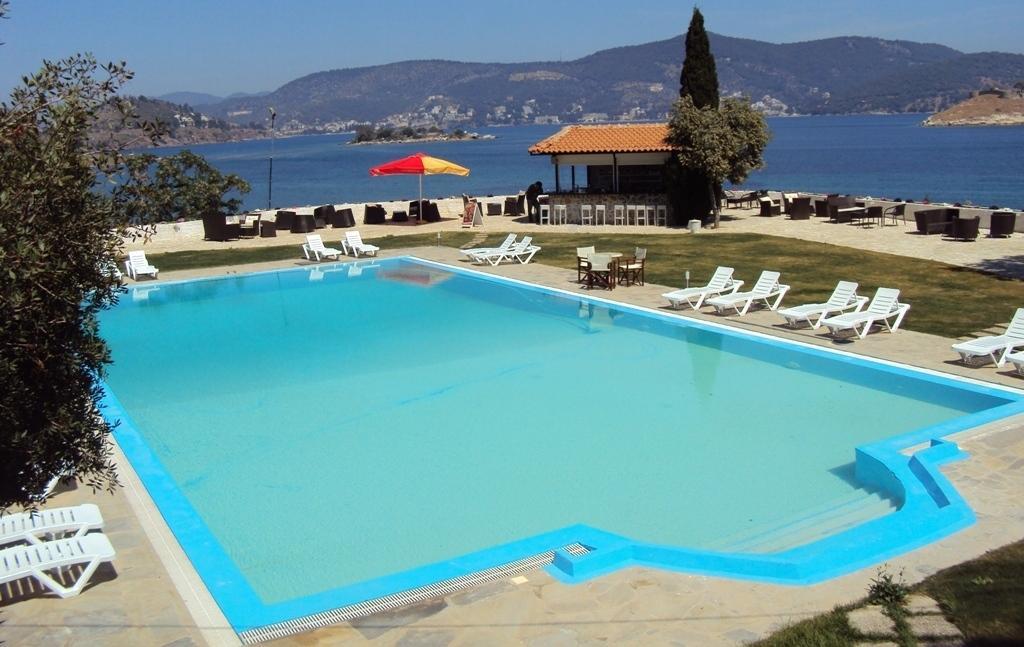 Aliki Beach Aparthotel