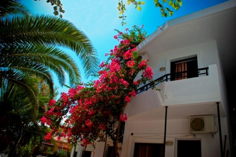 Sandy Hotel Paralia Kourna