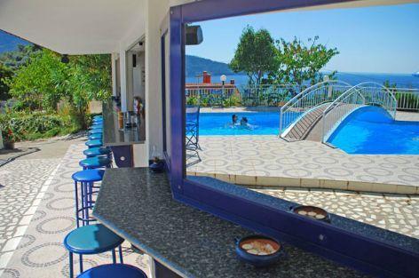 Emerald Aparthotel Chrysi Ammoudia