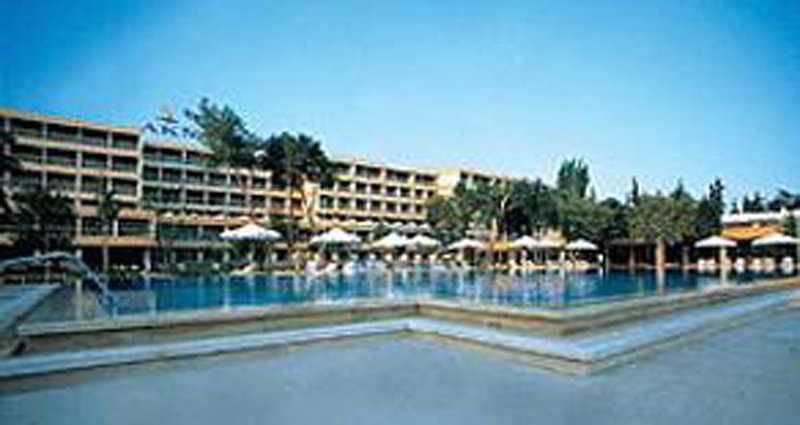 Hotel Aks