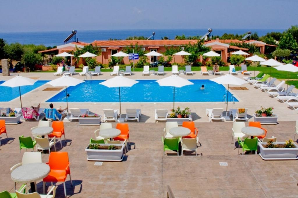 Fournia Village Kastro-Kyllini