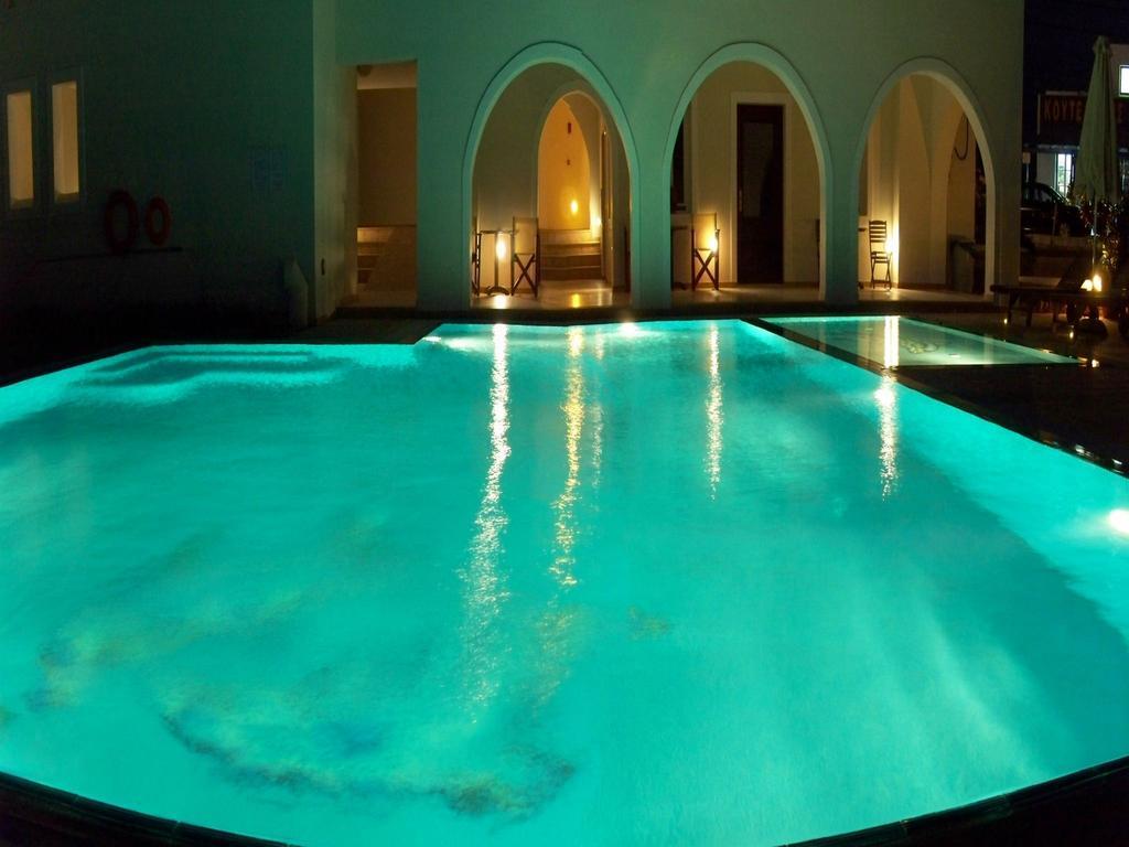 Perla Aparthotel Agios Prokopios (Naxos)