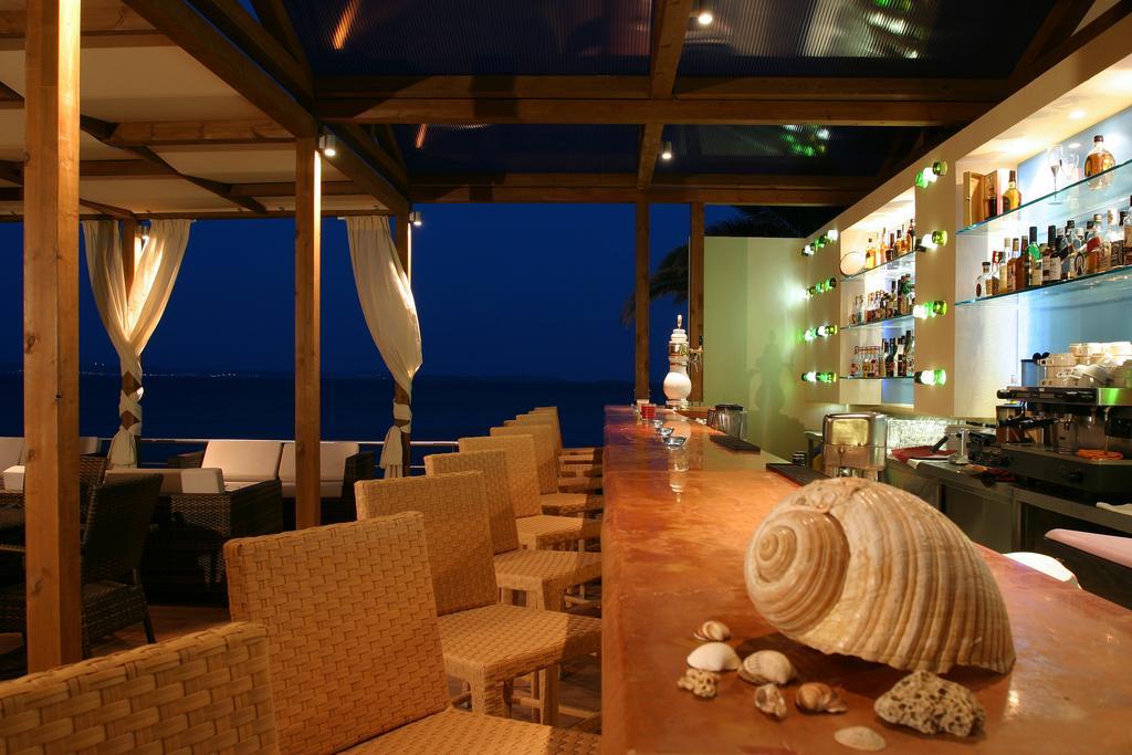 Erytha & Chios Resort 4*