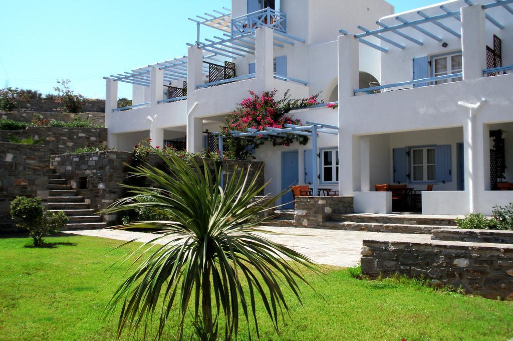 Apartment Paradise *
