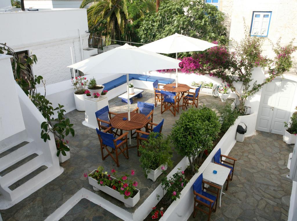 Christina 3* Spetses Town
