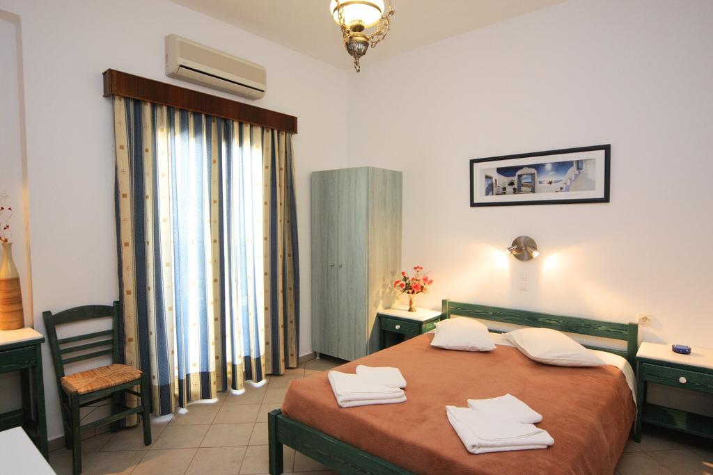 Hotel Anna Platanou *