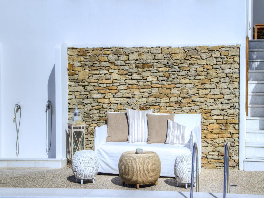 Avanti Hotel