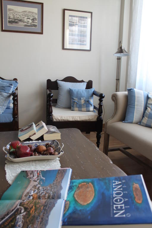 Akrogiali Aparthotel Posidhonia (Syros)