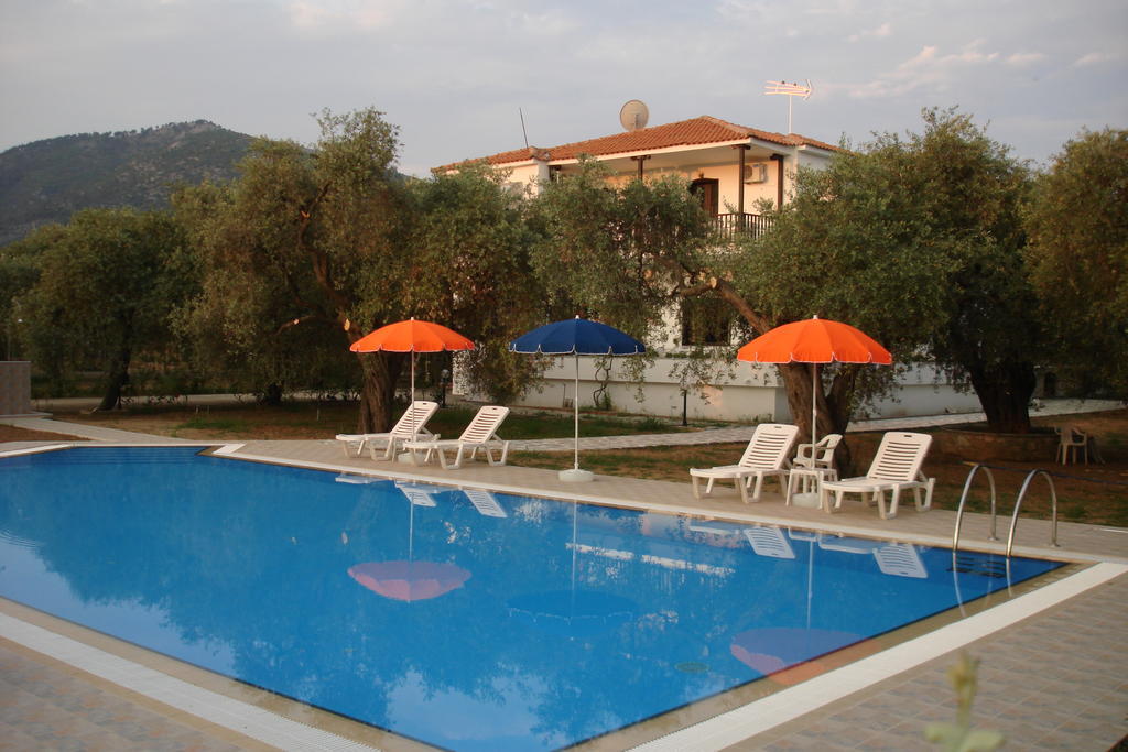 Nefeli Hotel Skala Rachoni (Thasos)