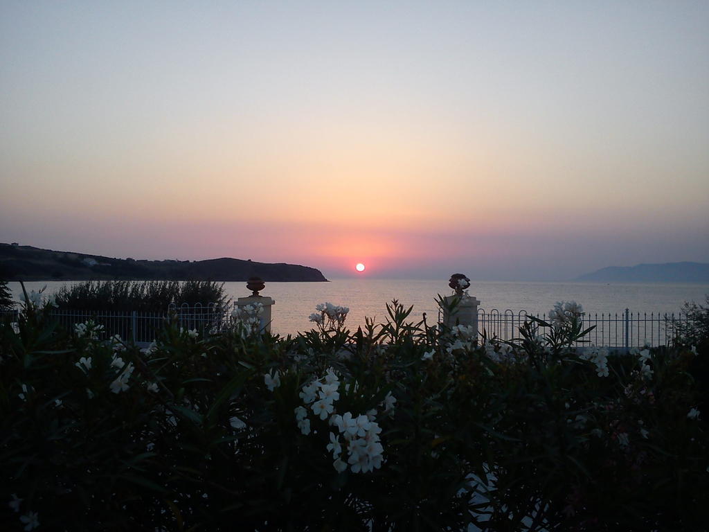 Panselinos Aparthotel