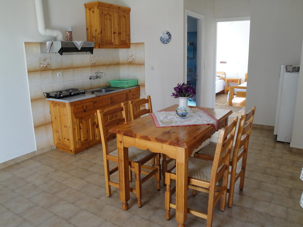Apartment Calvinos Marathokampos