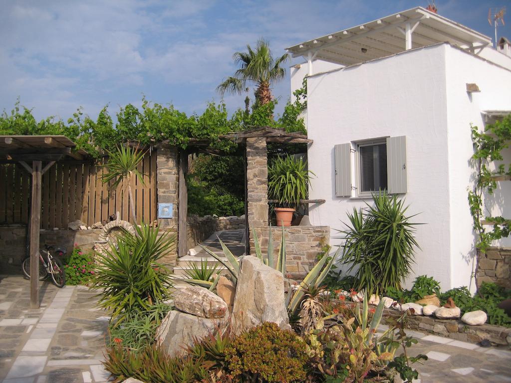 Paros Apartments