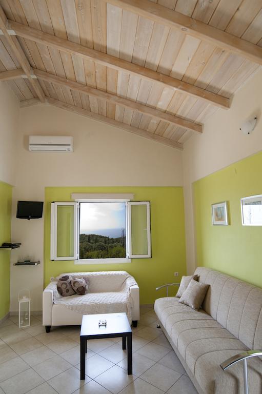 Evi΄s Apartment Agios Nikitas