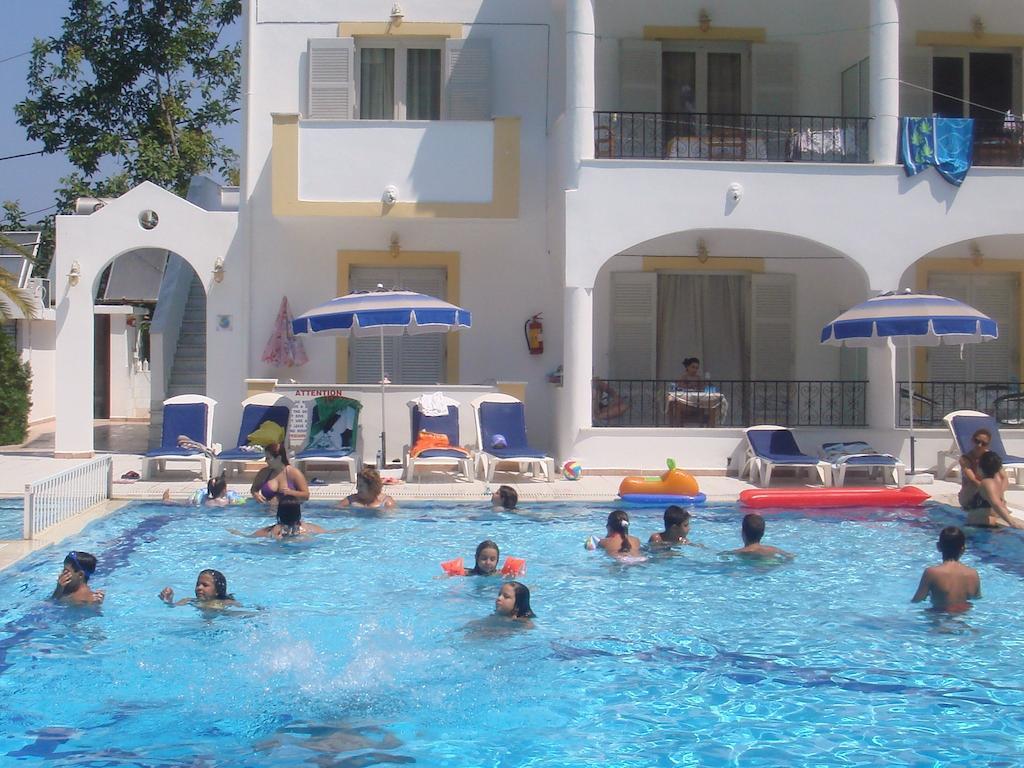 Alessandro Aparthotel